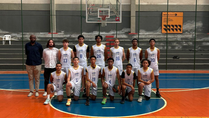 Basquete Sub-17 da AABB-BH conquista 4º lugar na Copa Mineira